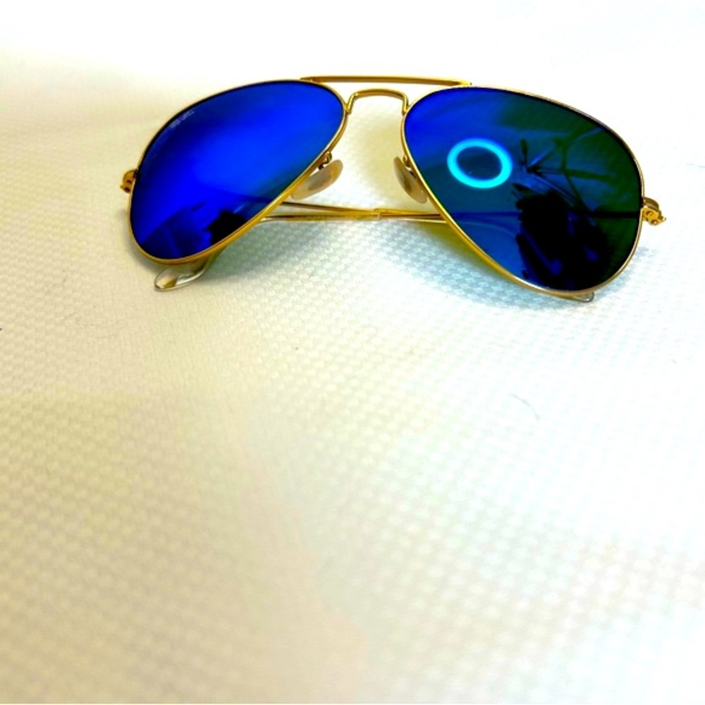 SOLD Ray-Ban aviator multicolored lens with case and new cleaning cloth